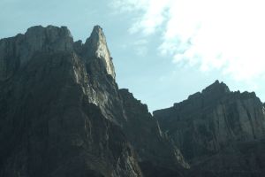 Early morning drive between Lake Louise and the Columbia Icefields